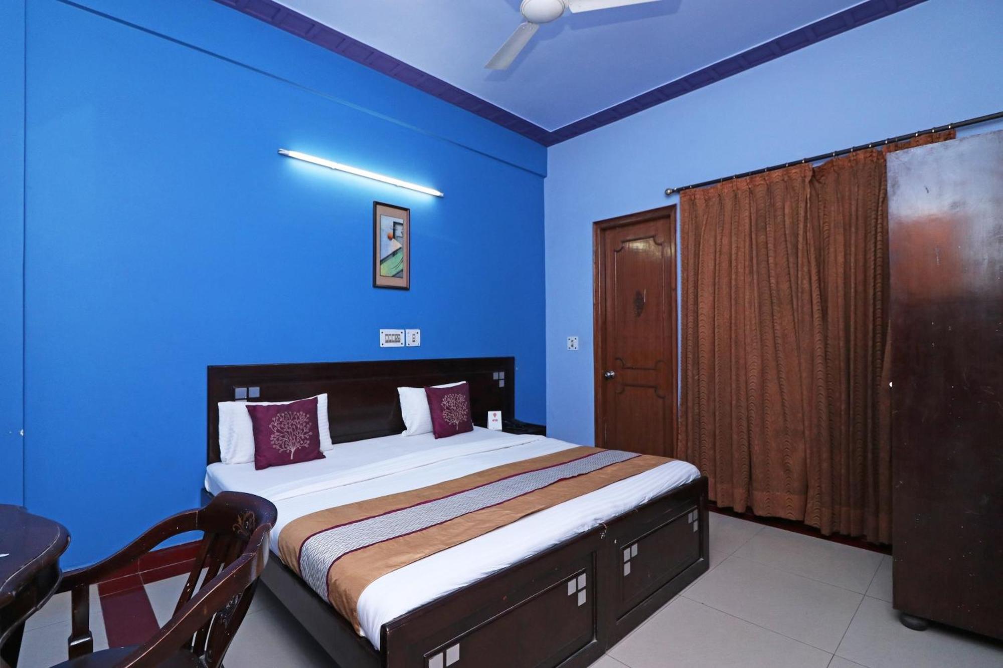 Townhouse Satguru Enclave Road Gurgaon Hotel Jamb Luaran gambar